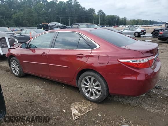 2015 Toyota Camry XSE с VIN 4T1BK1FK2FU568359, выставлен на аукционе Copart как лот 83838665 с пробегом 183 119 миль миль и Списание • Salvage title. История ставок и продаж доступна на DreamBid. Изображение 2.