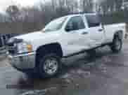 2013 Chevrolet Silverado 2500HD Work Truck z VIN 1GC1KVC85DF123549, wystawiony jako IAAI lot #41683756 z przebiegiem 150 572 mil mil oraz . Historia ofert i sprzedaży dostępna na DreamBid. Obrazek 2.