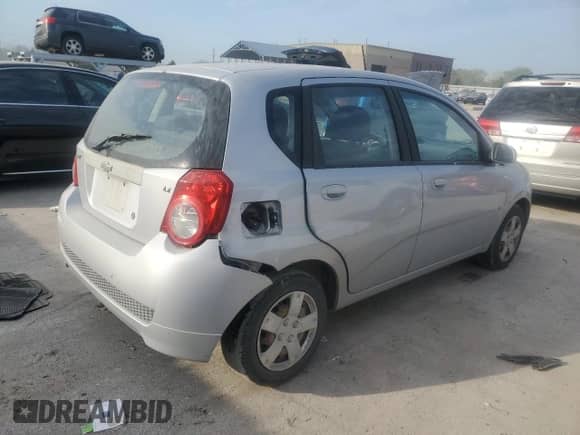 2009 Chevrolet Aveo 1LT with VIN KL1TD66E39B658850, listed as a Copart auction lot 84294385 with 160,378 mi miles and Salvage title. Bid and sale history available at DreamBid. Image 3.
