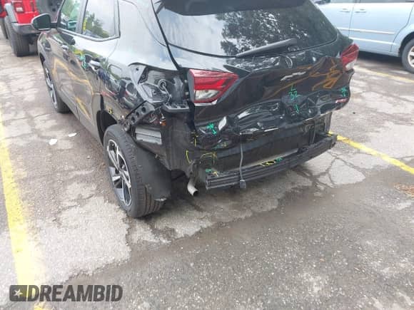 2021 Chevrolet TrailBlazer RS с VIN KL79MUSL1MB160132, выставлен на аукционе IAAI как лот 42697341 с пробегом 75 715 миль миль и . История ставок и продаж доступна на DreamBid. Изображение 6.