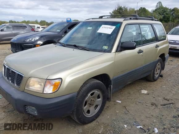 2002 Subaru Forester L z VIN JF1SF63522H711050, wystawiony jako IAAI lot #43431909 z przebiegiem 159 816 mil mil oraz . Historia ofert i sprzedaży dostępna na DreamBid. Obrazek 2.