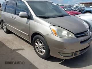 2004 Toyota Sienna XLE z VIN 5TDZA22C44S040799, wystawiony jako IAAI lot #42813671 z przebiegiem 281 311 mil mil oraz . Historia ofert i sprzedaży dostępna na DreamBid. Obrazek 1.