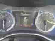2015 Chrysler 200 LX с VIN 1C3CCCFB4FN643837, выставлен на аукционе IAAI как лот 43138917 с пробегом 106 901 миль миль и . История ставок и продаж доступна на DreamBid. Изображение 7.