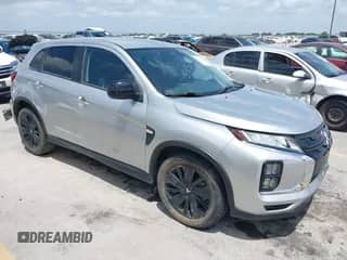 2023 Mitsubishi Outlander ES с VIN JA4ARUAU5PU016999, выставлен на аукционе IAAI как лот 42525414 с пробегом 15 010 миль миль и . История ставок и продаж доступна на DreamBid. Изображение 1.