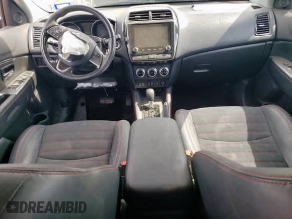 2022 Mitsubishi Outlander SE with VIN JA4APVAU9NU022636, listed as a Copart auction lot 84577505 with Not provided miles and Salvage title. Bid and sale history available at DreamBid. Image 8.