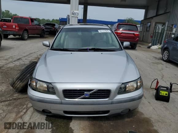 2004 Volvo S60 с VIN YV1RS59V842319339, выставлен на аукционе Copart как лот 61177875 с пробегом 147 712 миль миль и Списание • Salvage title. История ставок и продаж доступна на DreamBid. Изображение 5.