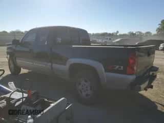 2006 Chevrolet Silverado 1500 LT1 z VIN 1GCEK19Z16Z167849, wystawiony jako Copart lot #86885705 z przebiegiem 285 807 mil mil oraz Szkoda całkowita • Salvage title. Historia ofert i sprzedaży dostępna na DreamBid. Obrazek 2.