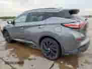 2018 Nissan Murano SV z VIN 5N1AZ2MG9JN111594, wystawiony jako Copart lot #70520925 z przebiegiem 182 487 mil mil oraz Czysty tytuł • Clean title. Historia ofert i sprzedaży dostępna na DreamBid. Obrazek 2.