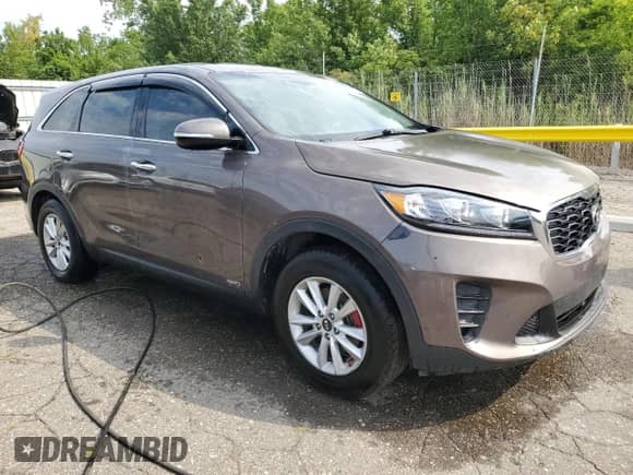 2020 Kia Sorento LX с VIN 5XYPGDA54LG613796, выставлен на аукционе Copart как лот 62847415 с пробегом 120 599 миль миль и Чистый • Clean title. История ставок и продаж доступна на DreamBid. Изображение 4.