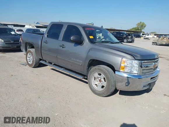 2012 Chevrolet Silverado 1500 LS z VIN 3GCPCREA2CG304751, wystawiony jako IAAI lot #43454086 z przebiegiem 201 223 mil mil oraz . Historia ofert i sprzedaży dostępna na DreamBid. Obrazek 1.