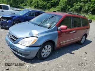 2008 Hyundai Entourage GLS z VIN KNDMC233686048783, wystawiony jako Copart lot #61812894 z przebiegiem 200 566 mil mil oraz Czysty tytuł • Clean title. Historia ofert i sprzedaży dostępna na DreamBid. Obrazek 1.