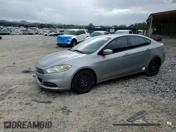 2015 Dodge Dart SE with VIN 1C3CDFAA0FD300820, listed as a Copart auction lot 85767785 with 123,652 mi miles and Salvage title. Bid and sale history available at DreamBid. Image 13.