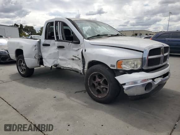 2005 Dodge 1500 SLT with VIN 1D7HA18D35S334182, listed as a Copart auction lot 71972395 with 194,821 mi miles and Salvage title. Bid and sale history available at DreamBid. Image 4.