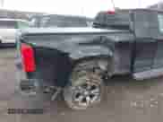 2017 Chevrolet Colorado 4WD Z71 с VIN 1GCHTDEN2H1286140, выставлен на аукционе IAAI как лот 41427846 с пробегом 46 736 миль миль и . История ставок и продаж доступна на DreamBid. Изображение 6.