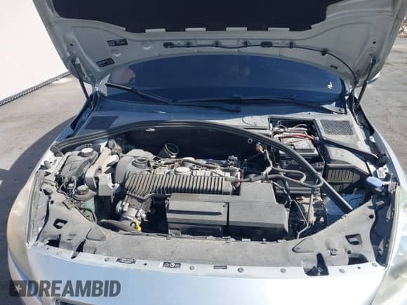 2012 Volvo S60 T5 с VIN YV1622FSXC2051873, выставлен на аукционе IAAI как лот 43013409 с пробегом 94 721 миль миль и . История ставок и продаж доступна на DreamBid. Изображение 10.
