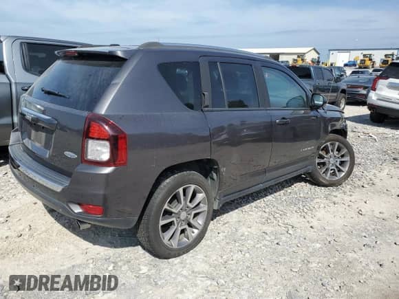 2017 Jeep Compass Latitude with VIN 1C4NJCEA3HD117971, listed as a Copart auction lot 60521815 with 73,376 mi miles and Salvage title. Bid and sale history available at DreamBid. Image 3.