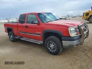 2004 Chevrolet Silverado 2500HD Work Truck z VIN 1GCHK29U24E346445, wystawiony jako Copart lot #70293505 z przebiegiem 103 892 mil mil oraz Czysty tytuł • Clean title. Historia ofert i sprzedaży dostępna na DreamBid. Obrazek 4.