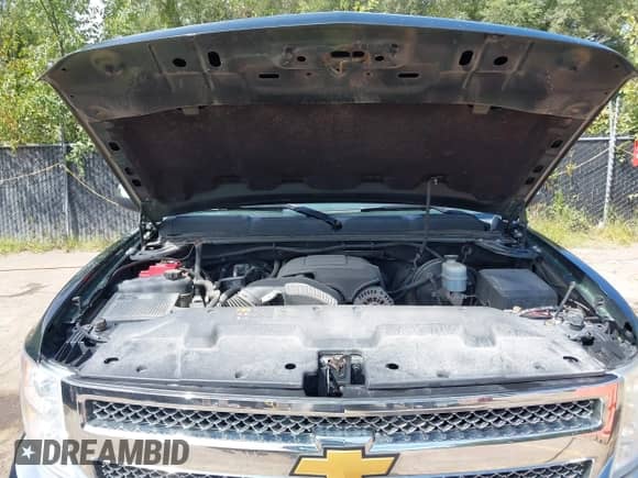2013 Chevrolet Silverado 1500 LT with VIN 3GCPKSE76DG183528, listed as a IAAI auction lot 43109697 with 223,614 mi miles and . Bid and sale history available at DreamBid. Image 10.
