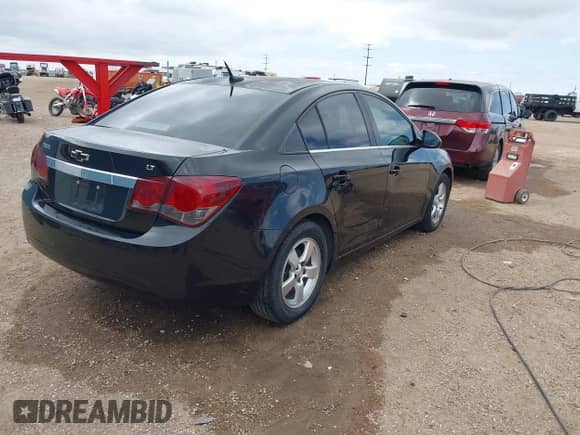 2014 Chevrolet Cruze 1LT с VIN 1G1PC5SB6E7351634, выставлен на аукционе IAAI как лот 43114165 с пробегом 111 804 миль миль и . История ставок и продаж доступна на DreamBid. Изображение 4.