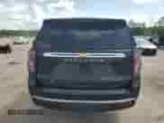2022 Chevrolet Suburban LT z VIN 1GNSCCKD7NR190939, wystawiony jako Copart lot #62860575 z przebiegiem 82 609 mil mil oraz Czysty tytuł • Clean title. Historia ofert i sprzedaży dostępna na DreamBid. Obrazek 6.