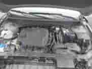 2024 Hyundai Tucson SEL with VIN 5NMJFCDE8RH372970, listed as a IAAI auction lot 43037496 with 32,958 mi miles and . Bid and sale history available at DreamBid. Image 10.