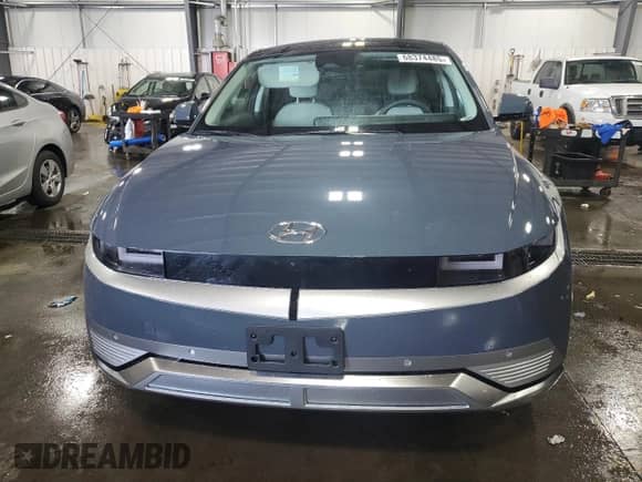 2024 Hyundai Ioniq 5 Limited с VIN KM8KRDDF4RU320749, выставлен на аукционе Copart как лот 68374485 с пробегом 3 565 миль миль и Списание • Salvage title. История ставок и продаж доступна на DreamBid. Изображение 5.
