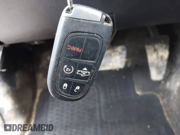 2017 Ram 1500 Limited z VIN 1C6RR7PT0HS699773, wystawiony jako IAAI lot #41486647 z przebiegiem 175 993 mil mil oraz . Historia ofert i sprzedaży dostępna na DreamBid. Obrazek 11.