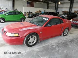 1999 Ford Mustang z VIN 1FAFP4045XF135682, wystawiony jako Copart lot #81109255 z przebiegiem 215 628 mil mil oraz Szkoda całkowita • Salvage title. Historia ofert i sprzedaży dostępna na DreamBid. Obrazek 1.