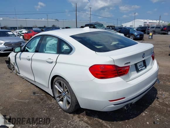 2016 BMW 4 Series 428i xDrive с VIN WBA4C9C52GG138514, выставлен на аукционе IAAI как лот 42646813 с пробегом 71 824 миль миль и . История ставок и продаж доступна на DreamBid. Изображение 3.