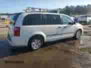 2009 Dodge Grand Caravan Cargo with VIN 2D4HN11E09R685028, listed as a Copart auction lot 77095054 with 240,140 mi miles and Salvage title. Bid and sale history available at DreamBid. Image 3.