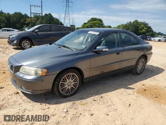 2009 Volvo S60 2.5T с VIN YV1RS592092736323, выставлен на аукционе Copart как лот 71272125 с пробегом 125 237 миль миль и Списание • Salvage title. История ставок и продаж доступна на DreamBid. Изображение 1.