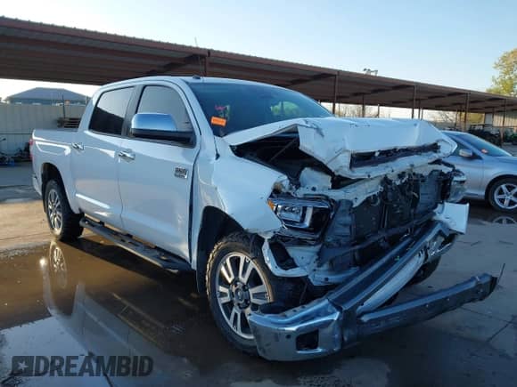 2019 Toyota Tundra SR5 с VIN 5TFAY5F11KX857951, выставлен на аукционе IAAI как лот 41149534 с пробегом 48 955 миль миль и . История ставок и продаж доступна на DreamBid. Изображение 1.