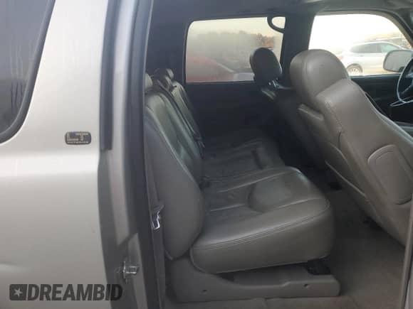 2005 Chevrolet Suburban LS with VIN 3GNFK16Z75G127872, listed as a Copart auction lot 77887864 with 201,471 mi miles and Salvage title. Bid and sale history available at DreamBid. Image 11.