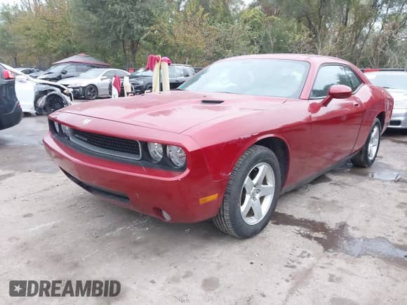 2010 Dodge Challenger SE with VIN 2B3CJ4DV8AH202896, listed as a IAAI auction lot 43435651 with 70,874 mi miles and . Bid and sale history available at DreamBid. Image 17.
