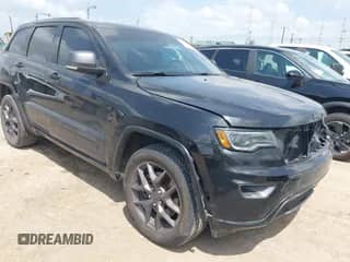 2021 Jeep Grand Cherokee 80th Anniversary z VIN 1C4RJFBG2MC710362, wystawiony jako IAAI lot #42495330 z przebiegiem 81 171 mil mil oraz . Historia ofert i sprzedaży dostępna na DreamBid. Obrazek 1.