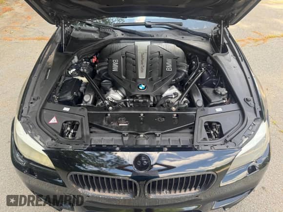 2013 BMW 5 Series 550i с VIN WBAFR9C59DDX80684, выставлен на аукционе Copart как лот 65293775 с пробегом 140 083 миль миль и Чистый • Clean title. История ставок и продаж доступна на DreamBid. Изображение 7.