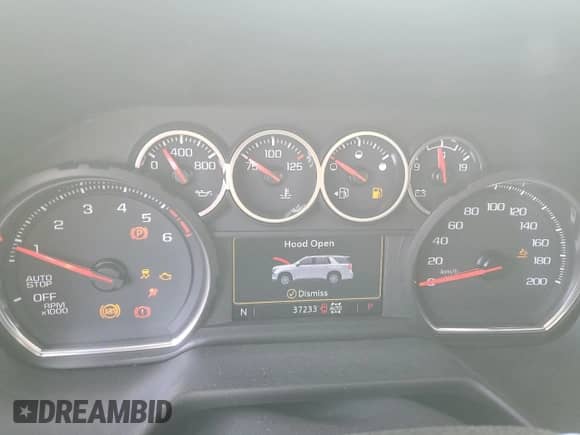 2024 Chevrolet Tahoe с VIN 1GNSKMKT7RR180594, выставлен на аукционе Copart как лот 81368505 с пробегом 37 233 миль миль и Списание • Salvage title. История ставок и продаж доступна на DreamBid. Изображение 9.