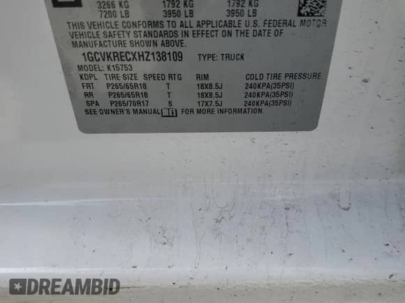 2017 Chevrolet Silverado 1500 LT z VIN 1GCVKRECXHZ138109, wystawiony jako Copart lot #47442175 z przebiegiem 144 531 mil mil oraz Szkoda całkowita • Salvage title. Historia ofert i sprzedaży dostępna na DreamBid. Obrazek 14.