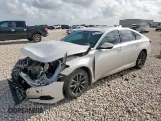 2022 Honda Accord EX-L z VIN 1HGCV1F57NA070346, wystawiony jako Copart lot #61755685 z przebiegiem Nie podano mil oraz Szkoda całkowita • Salvage title. Historia ofert i sprzedaży dostępna na DreamBid. Obrazek 1.