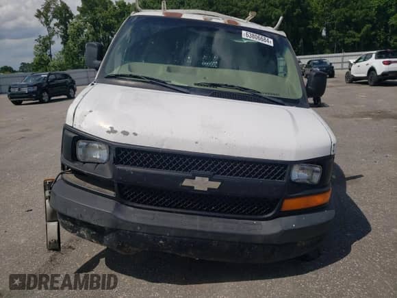 2008 Chevrolet Express Cargo with VIN 1GCGG25C981212796, listed as a Copart auction lot 63806684 with 199,672 mi miles and Salvage title. Bid and sale history available at DreamBid. Image 5.