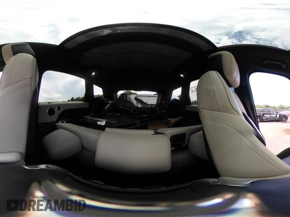 2022 Land Rover Range Rover Sport HST with VIN SALWS2RUXNA205731, listed as a IAAI auction lot 42613333 with 32,845 mi miles and . Bid and sale history available at DreamBid. Image 20.