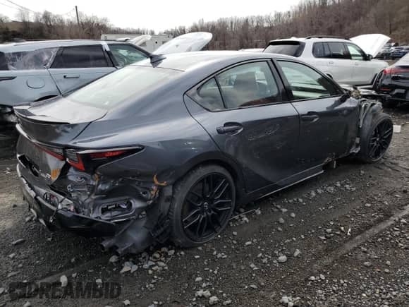 2024 Lexus IS 500 F Sport Performance z VIN JTHAP1D23R5005922, wystawiony jako Copart lot #51937565 z przebiegiem 5 774 mil mil oraz Szkoda całkowita • Salvage title. Historia ofert i sprzedaży dostępna na DreamBid. Obrazek 3.