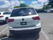 2024 Volkswagen Tiguan SE с VIN 3VVNB7AX8RM055442, выставлен на аукционе IAAI как лот 42528863 с пробегом 15 186 миль миль и . История ставок и продаж доступна на DreamBid. Изображение 16.