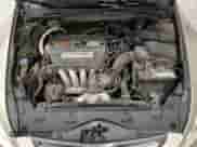 2003 Honda Accord LX z VIN 1HGCM56443A816895, wystawiony jako Copart lot #60211995 z przebiegiem 268 839 mil mil oraz Czysty tytuł • Clean title. Historia ofert i sprzedaży dostępna na DreamBid. Obrazek 11.