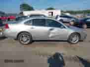 2006 Chevrolet Impala LT 3.5L с VIN 2G1WT58K869101699, выставлен на аукционе IAAI как лот 43204047 с пробегом 317 411 миль миль и . История ставок и продаж доступна на DreamBid. Изображение 13.