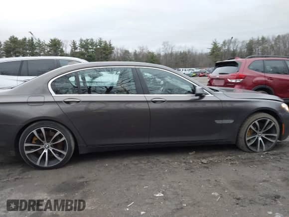 2014 BMW 7 Series ALPINA B7 xDrive with VIN WBAYF8C56ED653288, listed as a IAAI auction lot 41859029 with 145,355 mi miles and . Bid and sale history available at DreamBid. Image 13.
