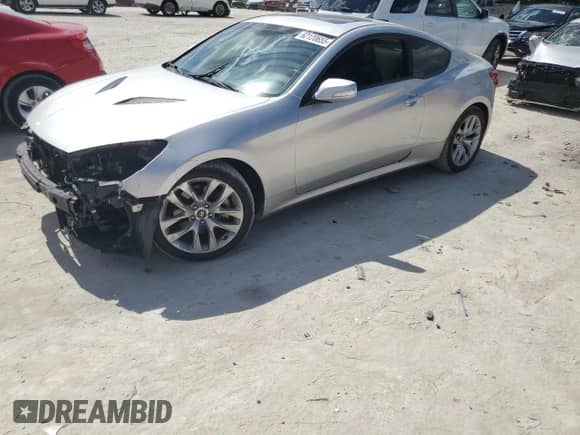 2013 Hyundai Genesis Coupe R-Spec с VIN KMHHU6KJ5DU091048, выставлен на аукционе Copart как лот 62120655 с пробегом 155 874 миль миль и Списание • Salvage title. История ставок и продаж доступна на DreamBid. Изображение 1.