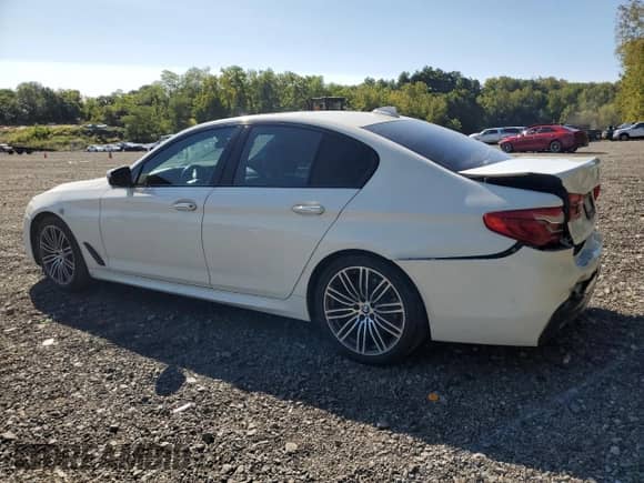 2017 BMW 5 Series 530i xDrive с VIN WBAJA7C3XHG905670, выставлен на аукционе Copart как лот 71275735 с пробегом 61 123 миль миль и Списание • Salvage title. История ставок и продаж доступна на DreamBid. Изображение 2.