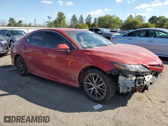 2022 Toyota Camry SE z VIN 4T1G11AK9NU025413, wystawiony jako Copart lot #82281465 z przebiegiem 70 268 mil mil oraz Szkoda całkowita • Salvage title. Historia ofert i sprzedaży dostępna na DreamBid. Obrazek 4.