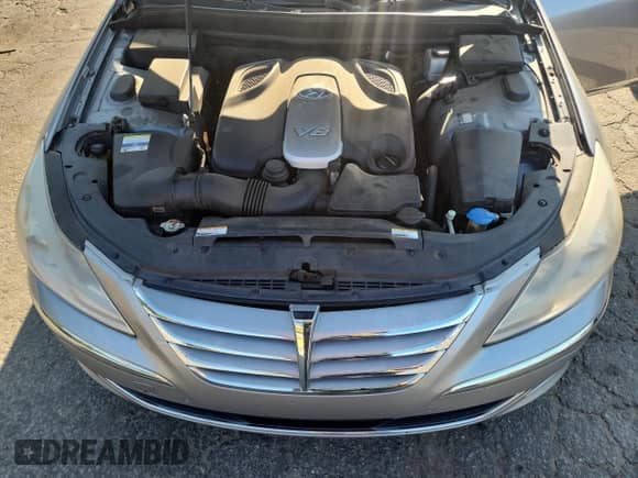2012 Hyundai Genesis 4.6L с VIN KMHGC4DF0CU173375, выставлен на аукционе Copart как лот 70649525 с пробегом 236 261 миль миль и Списание • Salvage title. История ставок и продаж доступна на DreamBid. Изображение 11.
